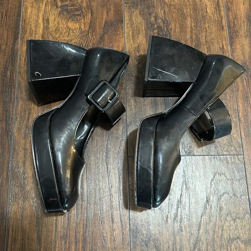 Sam Edelman Circus Dull Distressed Black Platform Patent Leather Block Heeled
